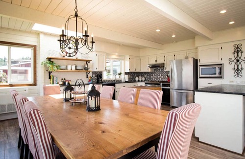 Lummi Island House | Baylight Beach House + Mother In-Law Appt for additional rate