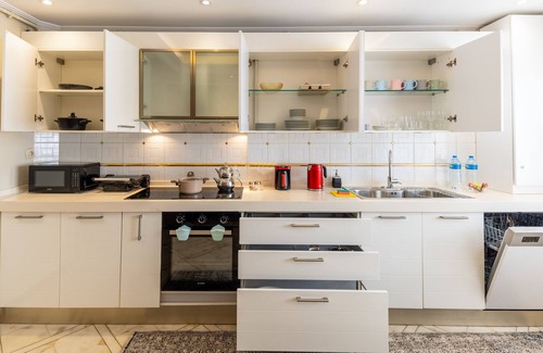 Bakırkoy Apartment | BayMari Suites Plus Florya