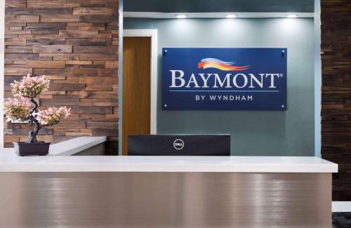 Boardman Hotel | Baymont by Wyndham Boardman