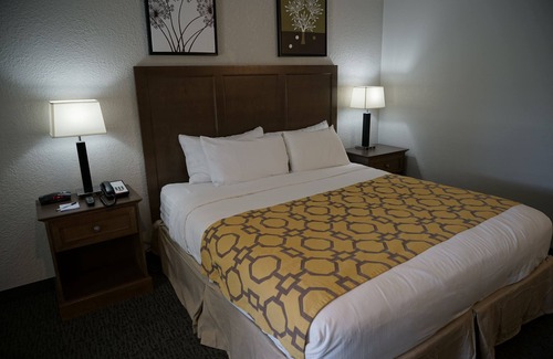 Shakopee Hotel | Baymont by Wyndham Shakopee