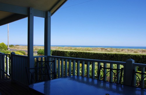 Geographe House | Bayside Beach House Beachfront Busselton