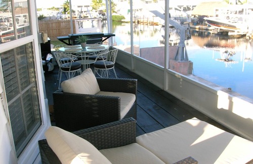 Sexton Cove Estates House | Bayside Cottage with Dock and boat
