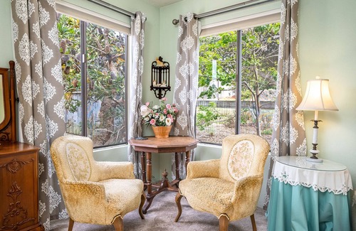 Baywood Park House | Bayside Gem at Elfin Forest, Tranquil Los Osos home with Rooftop Deck