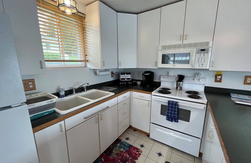 Fair Haven House | Bayside House in Fair Haven with Boat Dock