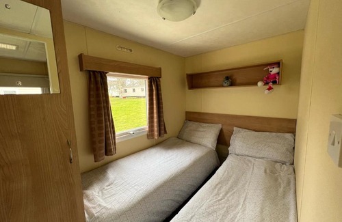 Cowes Resort | Bayview Beachlands - ferry offers available