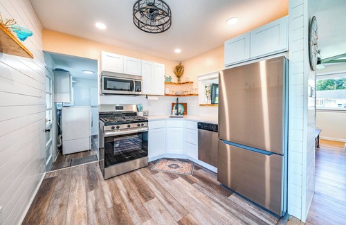Somers Point House | Bayview Breeze Aug 25-29 Available Bay View 2BR/2BA 5 min to OC