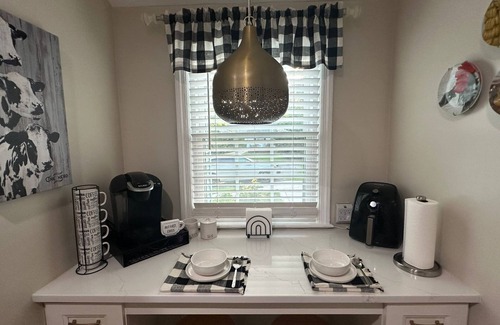 Terry Sanford House | Bayview Bungalow-Cozy Stay Near Downtown