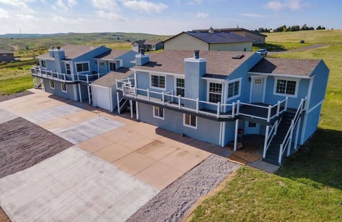 Whitetail Condo | Bayview Condo #2, Ogallala Beach