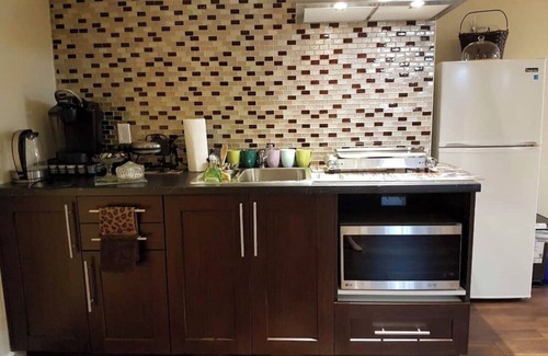 Richmond Hill Apartment | Bayview Hill Place
