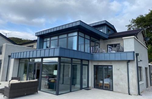 Downings House | BayView Luxury 2 Bedroom Apartment Ground Floor