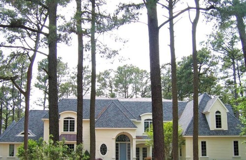 Bay Ridge House | Bayview Point-200' of PRIVATE beach with this estate. FOR SALE.