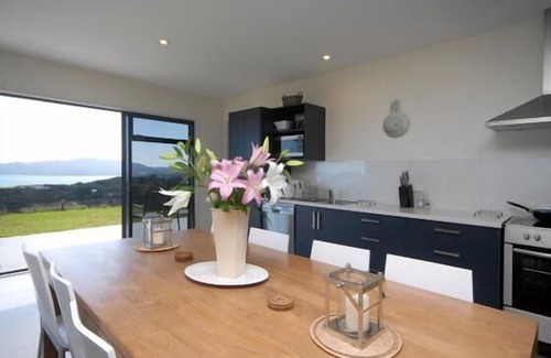 Coopers Beach House | Bayview Retreat in Coopers Beach