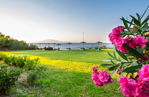 Amoudi Apartment | Baywatch 7 right on the water