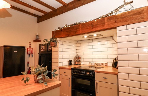 Lynmouth Cottage | BAYWATCH (ST. DAVID'S VIEW), luxury holiday cottage in Lynton