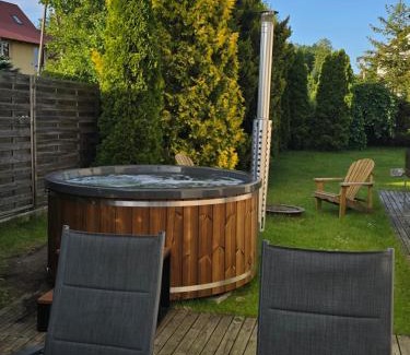 Lipusz Villa | Baza Lipusz jacuzzi