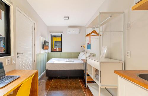 Lagoa da Conceicao Apartment | BBQ-Varanda-Netflix-Cozinha Completa-Piscina-AC