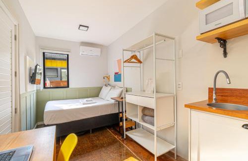 Lagoa da Conceicao Apartment | BBQ-Varanda-Netflix-Cozinha Completa-Piscina-AC