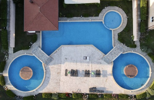 Byala Apartment | BBS52: Apartment, Byala Black Sea Resort: seaview, 2 Bedr., balcon,pool,airc.w/c