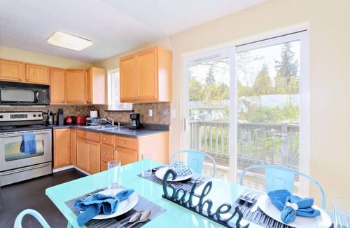 Highline Apartment | BD37 1b1b Apt Unit 3 @S Seattle close to airport