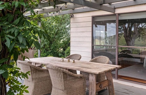Tugrabakh House | Be amongst nature in the 1890s farmhouse - a time you will never forget.