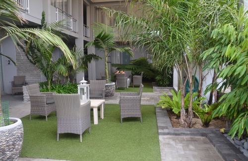 Vineta Apartment | Be Still Self-Catering Apartments First Floor unit 7
