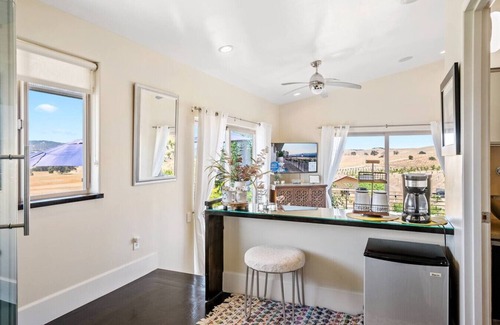Paso Robles Condo | Be Suite Vineyard Retreat