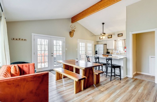 Briar Crest Woods House | Beach Access: BBQ-Ready Poconos Family Getaway!
