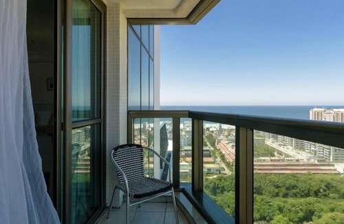 Barra da Tijuca Apartment | Beach Access | Sea View | Pool | Kitchen | Parking | WiFi | Comfort