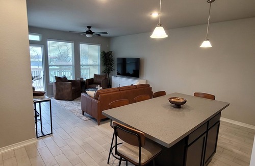 La Porte House | Beach Adjacent Modern 3 Bedroom 3 bath home with King & Queen beds