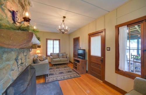 Speculator House | Beach and Kayaks Waterfront Cabin on Lake Pleasant!