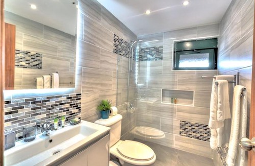 Bavaro Apartment | Beach Apartment 10mbps internet and Smart TVs