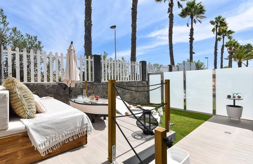 Meloneras Apartment | Beach Apartment La Charca III by VillaGranCanaria