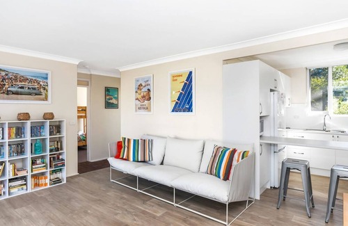 Narrawallee House | Beach Bangalow in Narrawallee