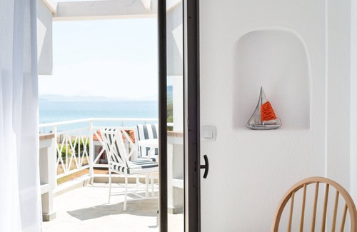 Halkidiki Apartment | Beach Bird Swallow 65m2 in front of sea Chalkidiki Greece