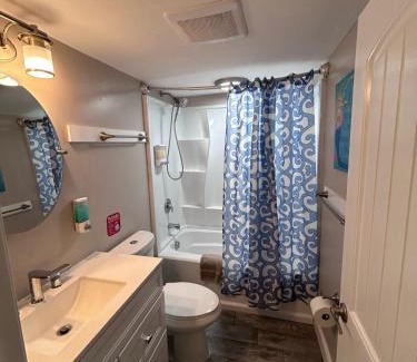 Brigantine Apartment | Beach Block Parking Modern Decor Porch