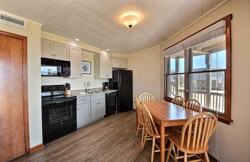 Buxton Cottage | Beach Break Cottage- Excellent Ocean Views- Steps to Beach- Community Pool