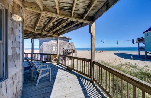 Buxton Cottage | Beach Break Cottage- Excellent Ocean Views- Steps to Beach- Community Pool