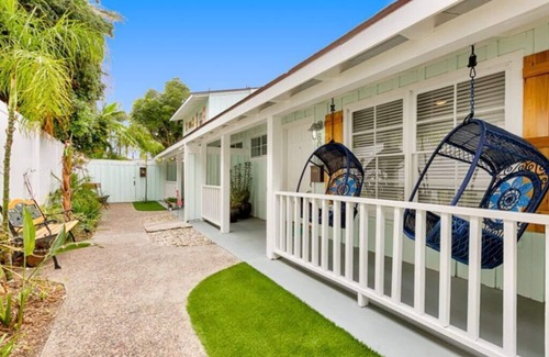 La Jolla Shores Apartment | Beach Bungalow 2 Blocks to Beach