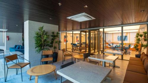 Meireles House | Beach Class Meireles by Holiday Stays