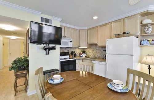Galveston Condo | Beach condo - 2 Balconies overlook the Ocean - Washer/Dryer Included (2301)