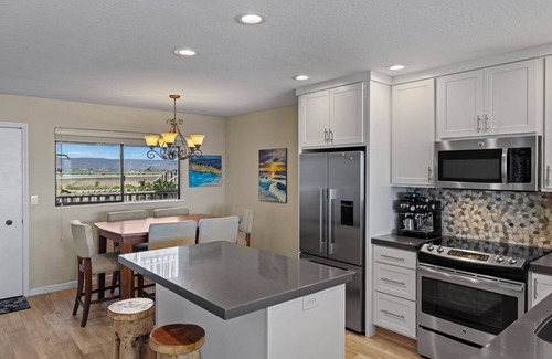 Watsonville Condo | Beach Condo: Pelican 78