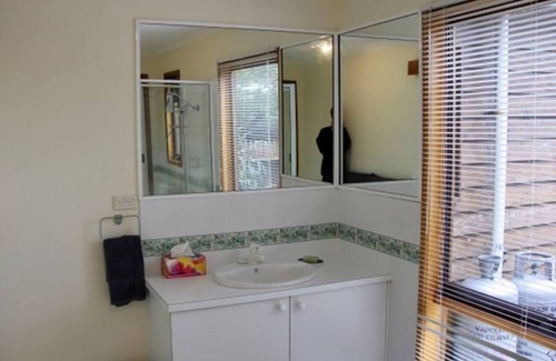Venus Bay House | Beach Daze - just a short stroll to the beach access track