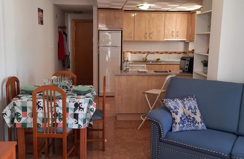 Castell de Ferro Apartment | Beach apartment with mountain views