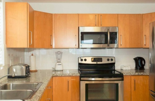 Colliers Bay Condo | Beach Front 2 bdrm/2 bath Villa CastAway Cove Resort 1st Floor