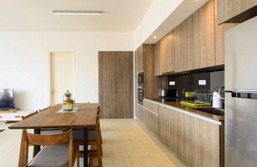 Batu Ferringhi Apartment | Beach front 2 Bedroom Apartment with Seaview