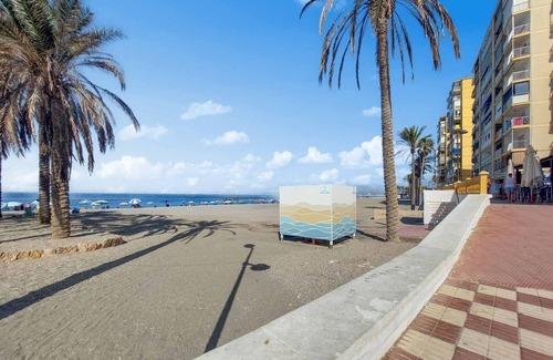 Torrenueva Apartment | Beach front apartment in Torrenueva