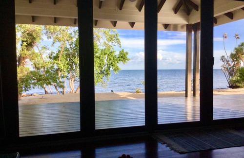 Plantation House | BEACH-FRONT Cabanas SLEEPS 4 in Plantation