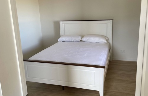 Allestree Cabin | Beach Front Cabin 2 - Two Bedroom Self Contained