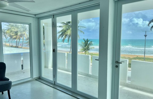 Vilomar House | Beach front dream 5br/4ba house w/roof top terrace