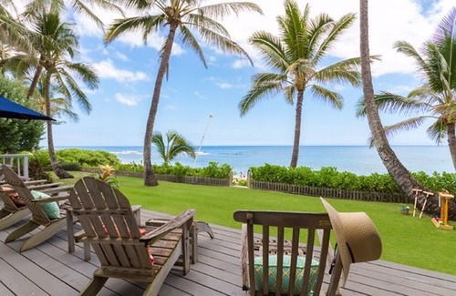 Haleiwa House | Beach-front Estate - North Shore, private setting, close to Haleiwa & surf spots